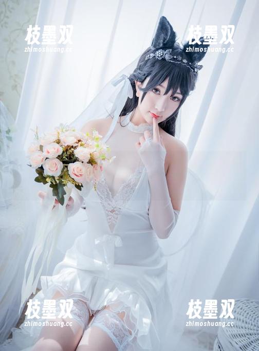 猫九酱的写真，白色调节我的视线，有种看了还想再看的小期待。