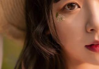 皮皮奶可可爱了啦的万圣节幽灵写真人生：鬼魅而欢脱的图册