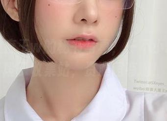 眼酱大魔王w的秘书写真，一不小心成了段子收集站，资源超有趣！