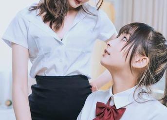 最新力作：神乐坂真冬的女友图包上线，别等到心碎了才来！