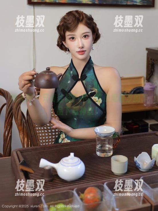 秀人网 - 只有丝袜？不，这是周慕汐的作品下载神器！