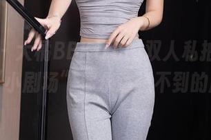 秀人网 – 大橘BBKira的双人私拍，美图中的“小剧场”你永远想不到的剧情！