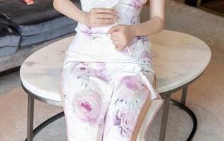 秀人网 – 户外，户外，李丽莎最新资源让你看到风的力量与她的平衡感！
