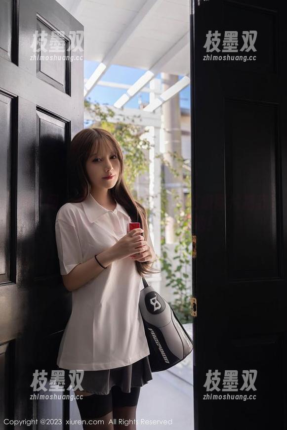 秀人网 - 果儿的女神之路：这组图片把我逼到了仰望星空的境地！