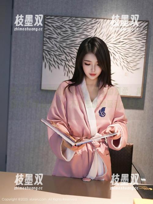 秀人网 - 美图的新面孔！温妮的温柔，掩藏在不同的角落，不可思议地吸引着目光。
