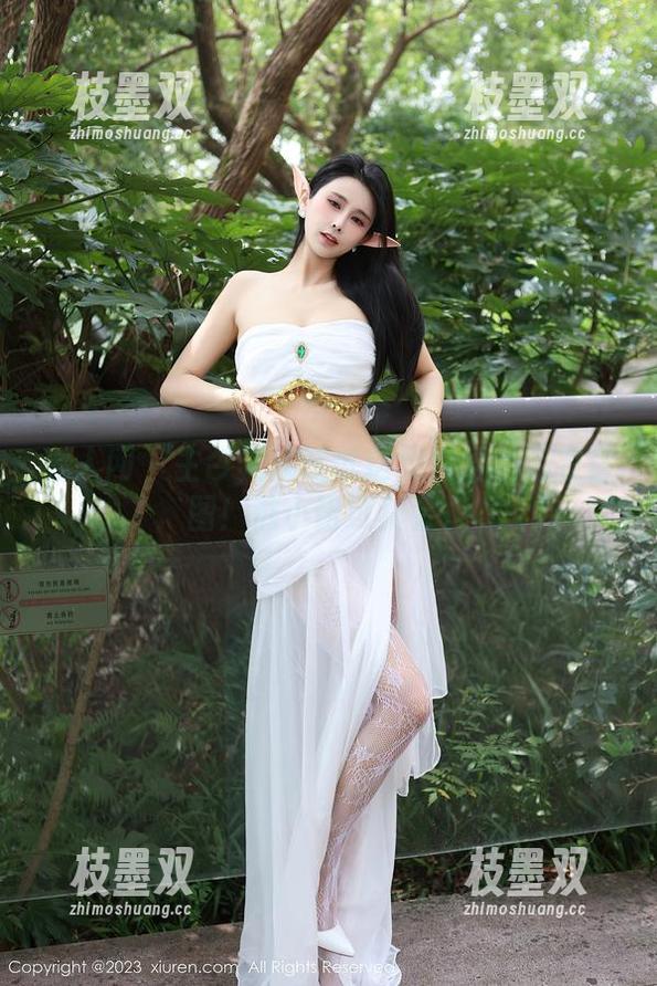 秀人网 - 主今天就试试这免费给的毛衣套图！熊小诺可真会。