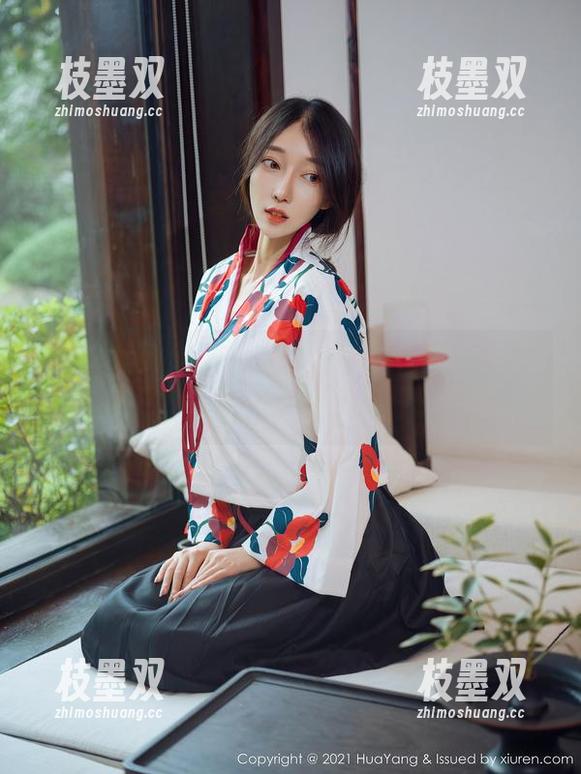 花漾show - 作品中的定制少女，Egg-尤妮丝Egg玩得翻天