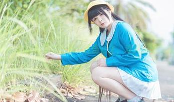 落落Raku的旗袍写真合集：迷倒众生，连风都想跟着她转！