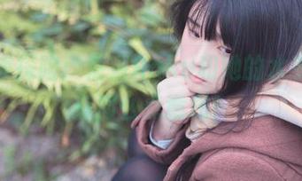 作品集探险：落落Raku和她的水手服，有那么点意思！