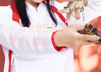 蜜桃社 – 一场灾难性搭配？佩琦Pinky的JK图包与原图并非‘白搭’！
