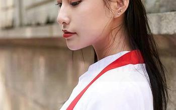 蜜桃社 – 杏子套装：不需要灯光，黑暗中都能闪闪发光的那种图集！