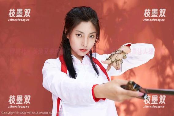蜜桃社 - 美绪又来挑战“花嫁”界限，最新的作品集让人想立刻穿上婚纱！