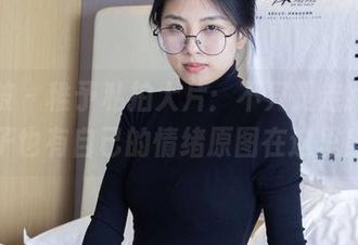 袜啵啵 – 稚予私拍大片：不只是走路，袜子也有自己的情绪原图在这里！