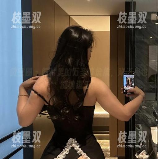 詹詹 微密圈 - 图片里的万圣节詹詹,难道鬼也能被逗乐?