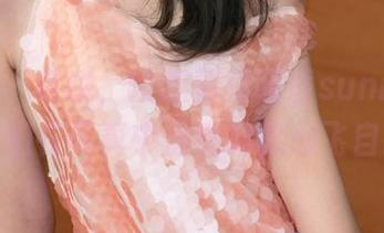 青豆客 – 哇哦，没想到莫晓茜sunny的妹妹们在写真中居然如此放飞自我
