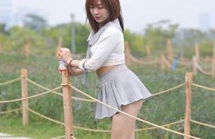 别问我为什么，魔镜街拍的原图牛仔热裤就这么迷